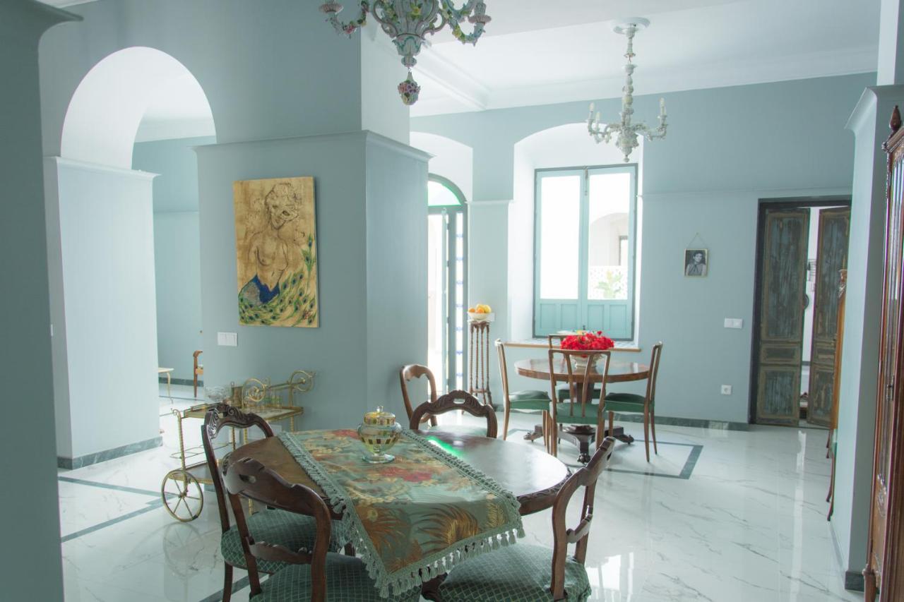 Peñaflor Casa Senorial Con Piscina. Casa Donna Isabel 게스트하우스 외부 사진
